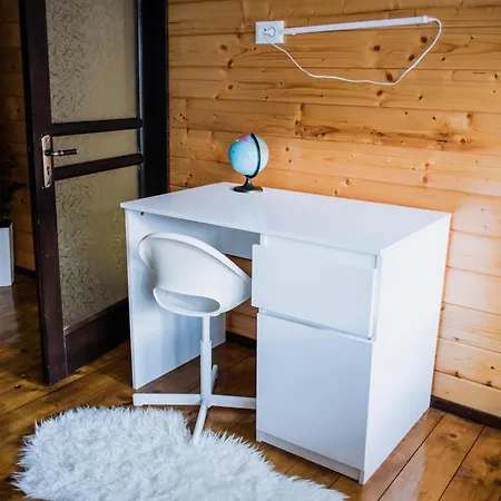 Holiday home «у полоні гір»